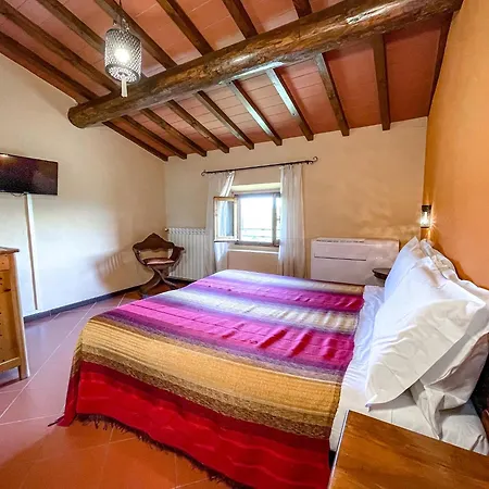 La Topaia In Esclusiva