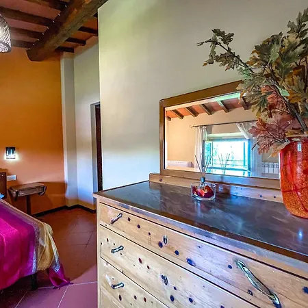 Villa La Topaia In Esclusiva *